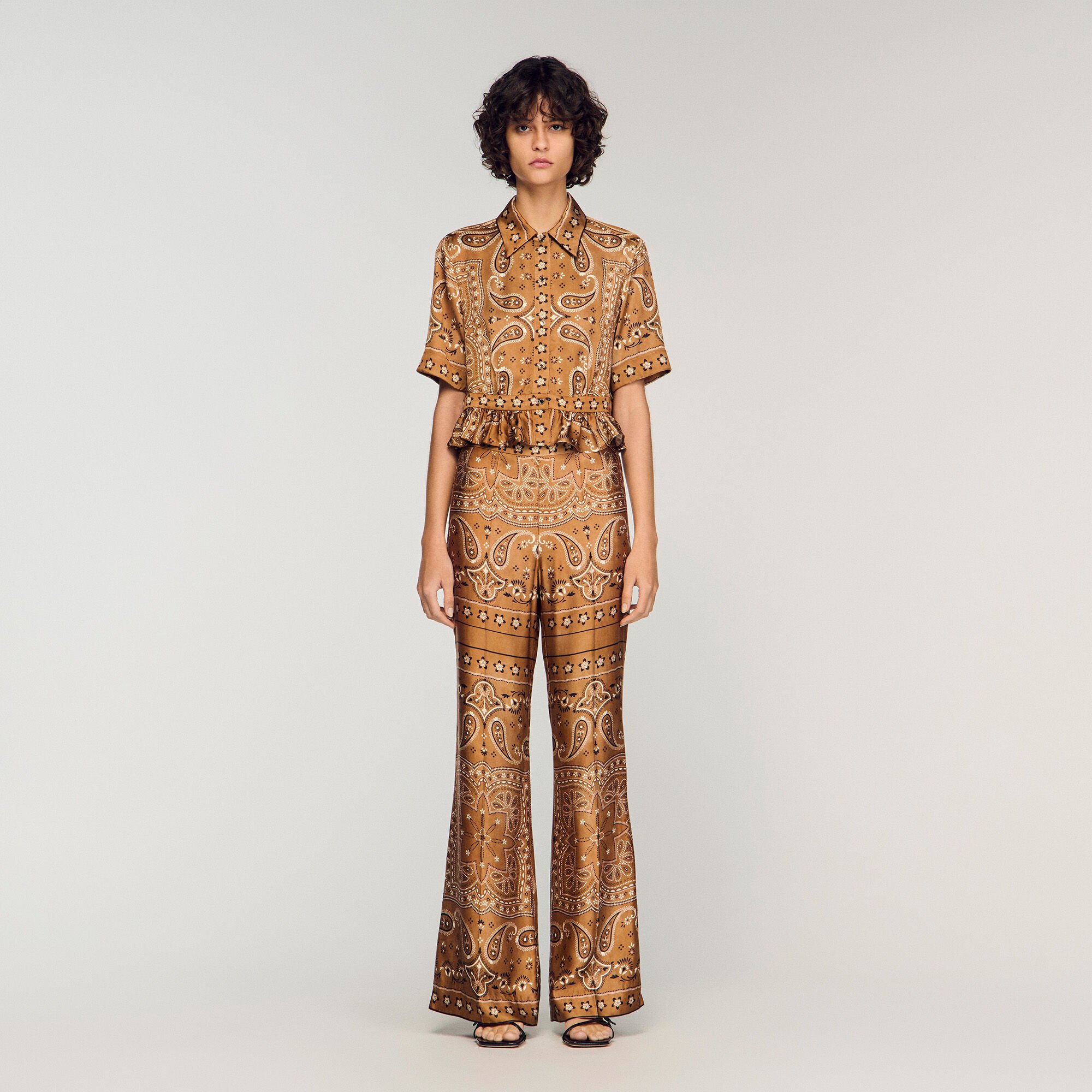 Bandana print cropped shirt