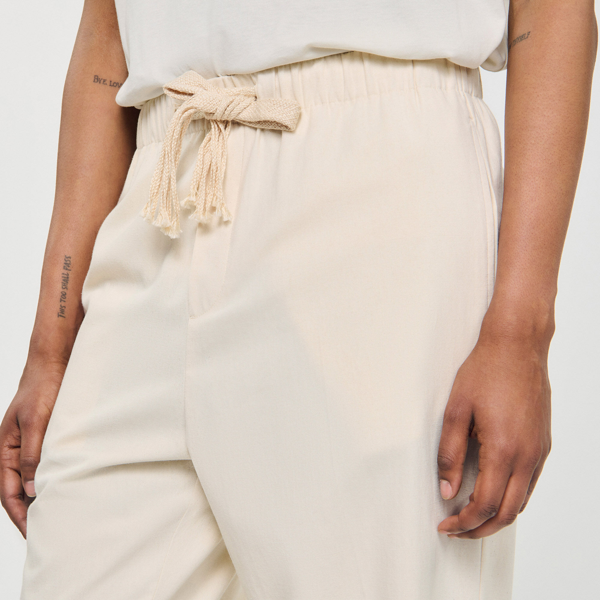 Wide-leg elasticated cotton trousers