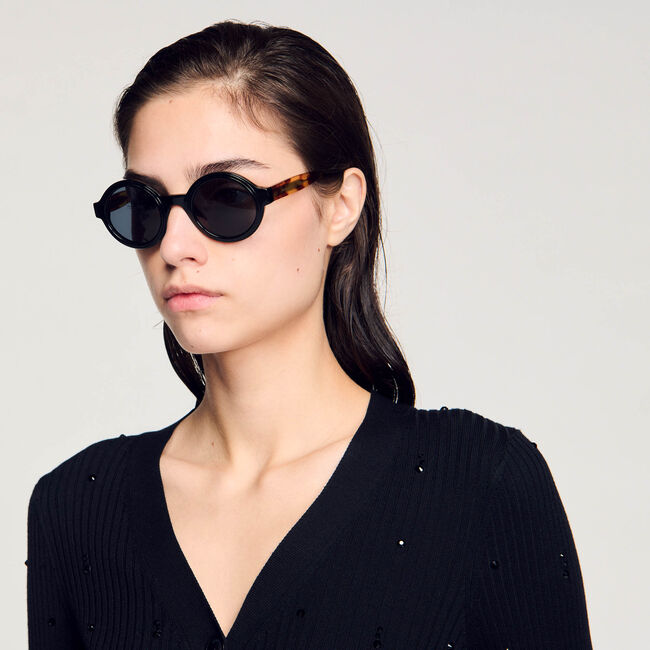 Round sunglasses