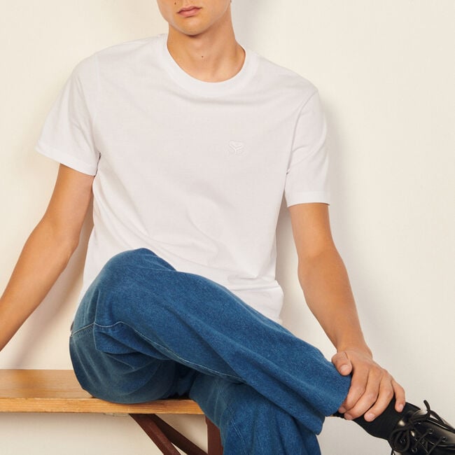T-shirt with logo embroidery