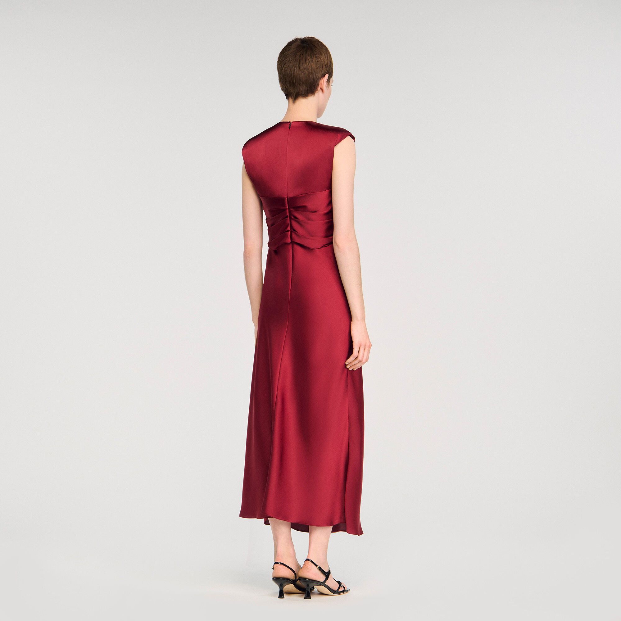 V-neck maxi dress