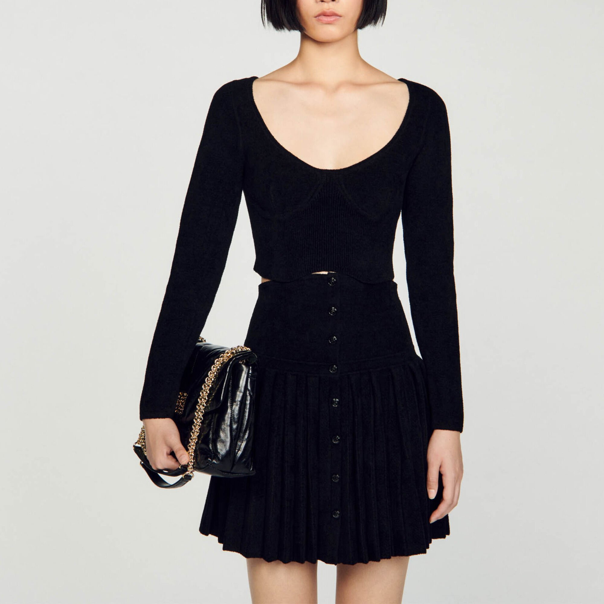 Short velvet knit jumper