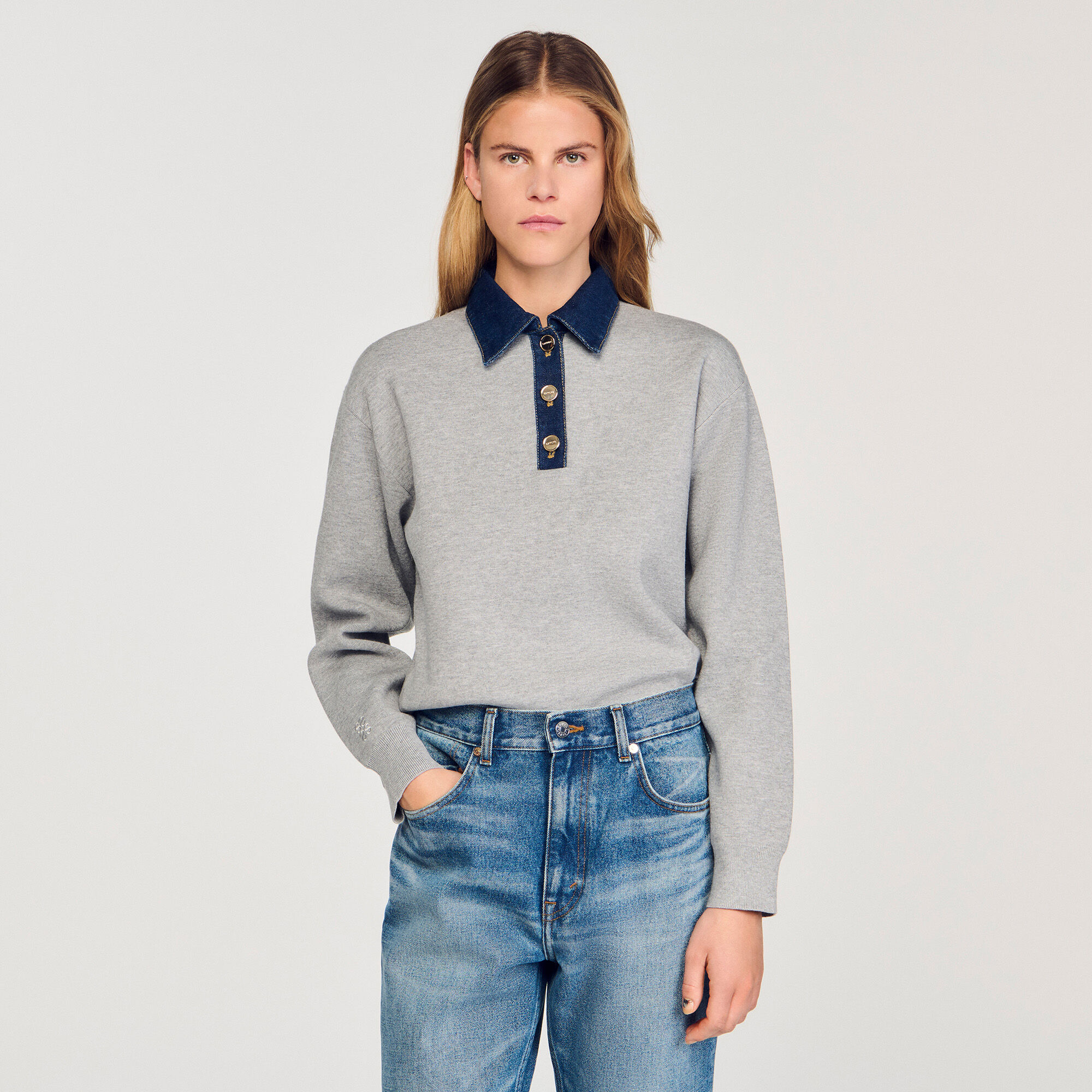 Jumper with denim collar