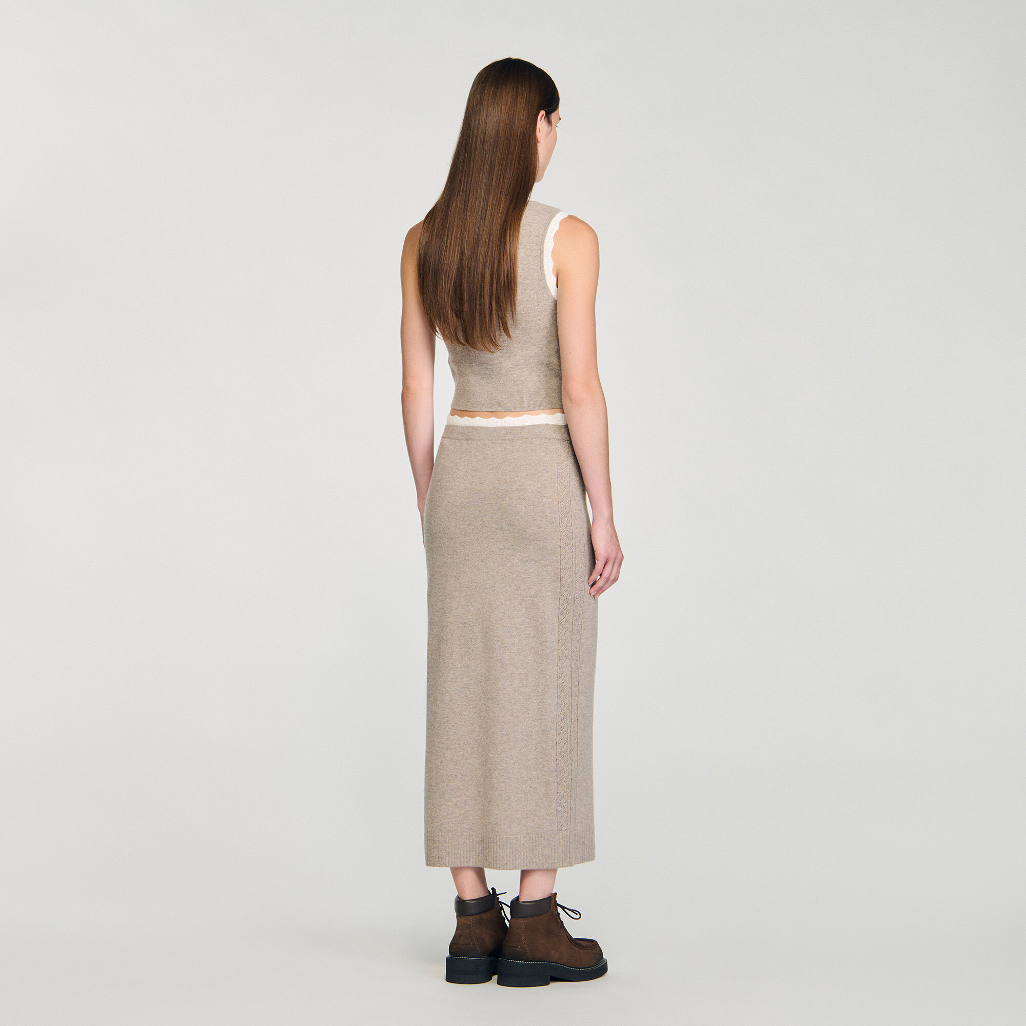 Long two-tone knit skirt