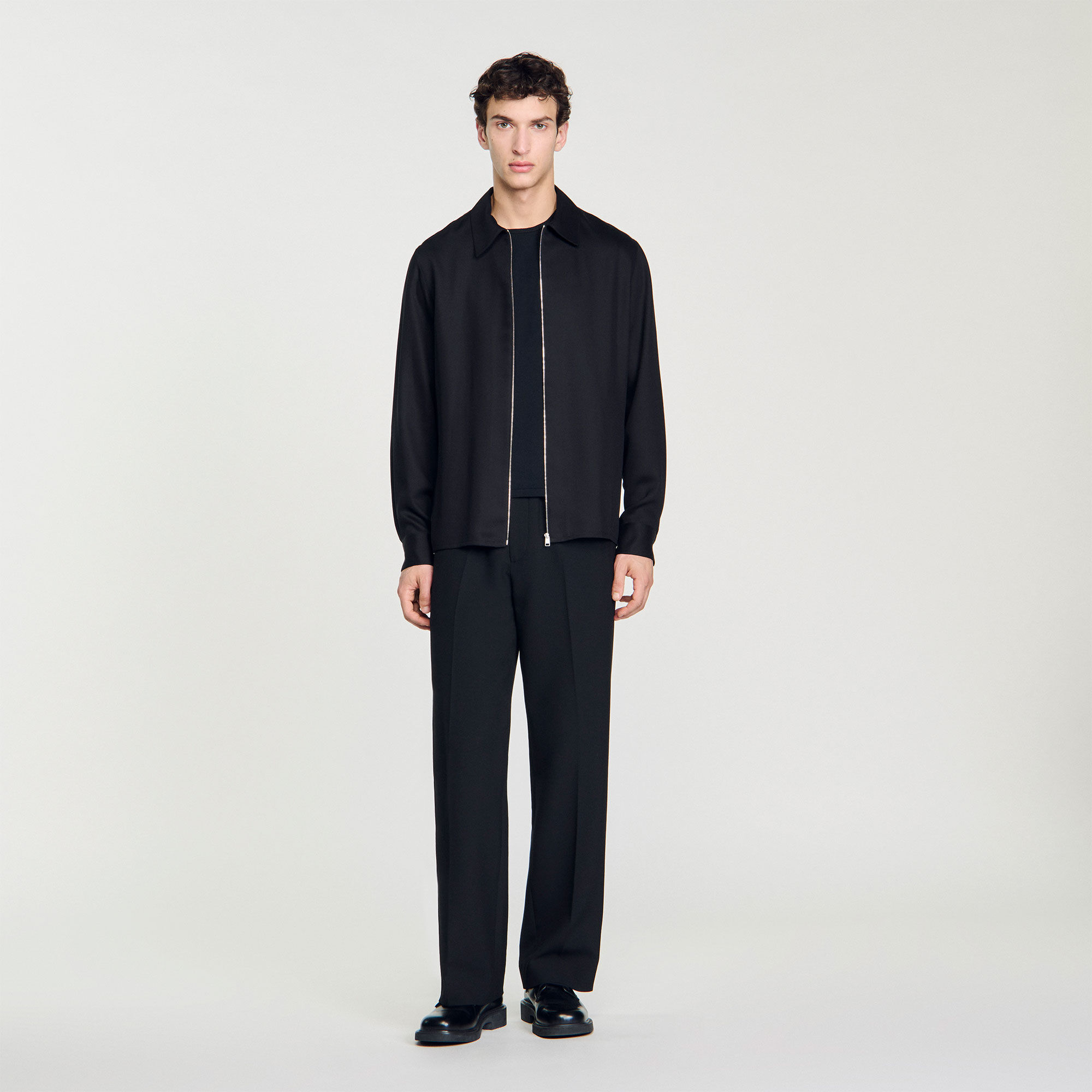 Loose-fit zip-up shirt