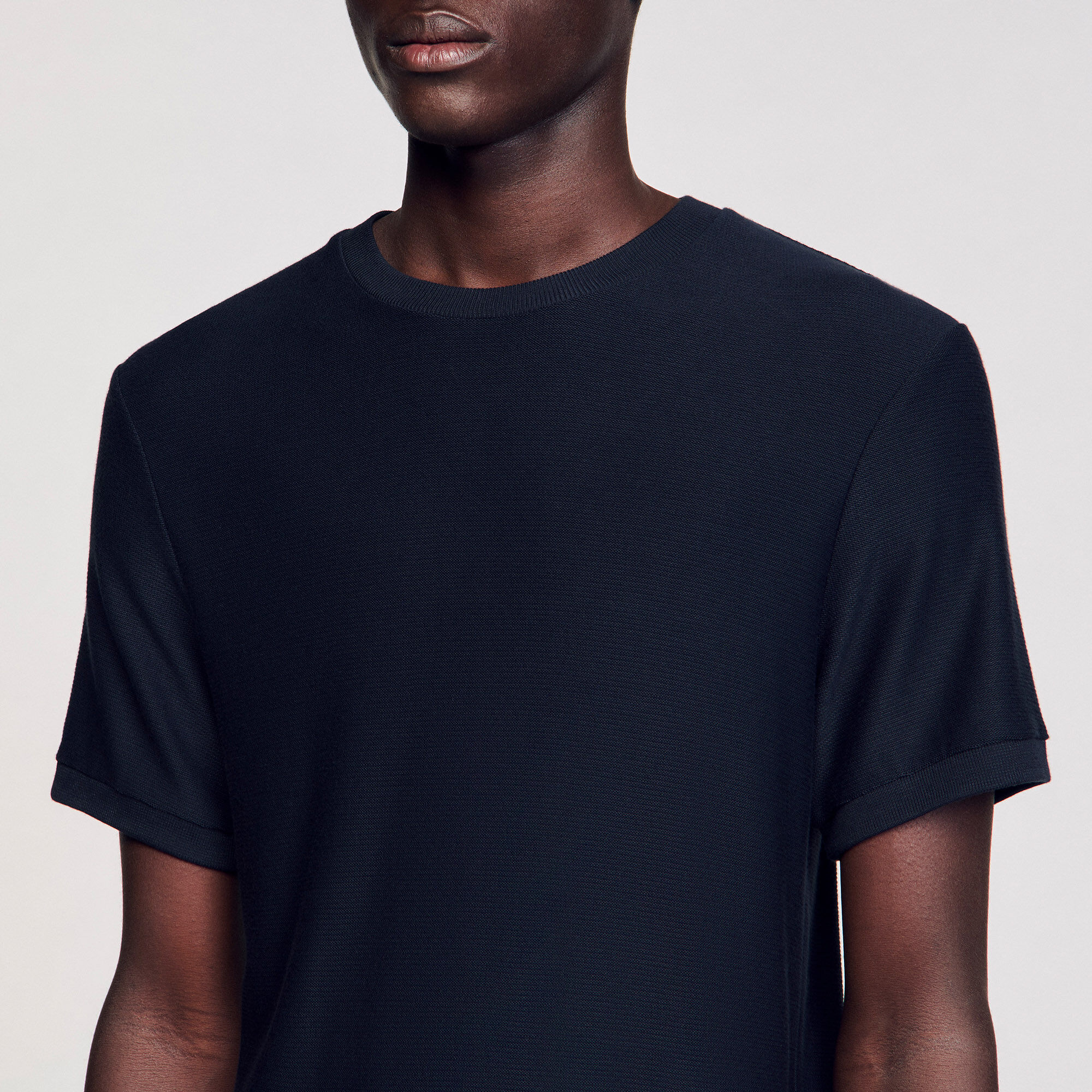 Round neck T-shirt