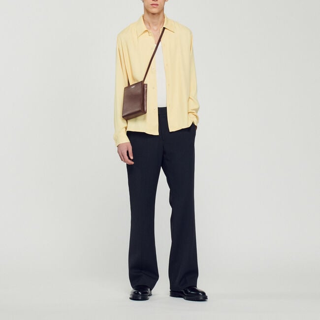 Floaty shirt with spread collar