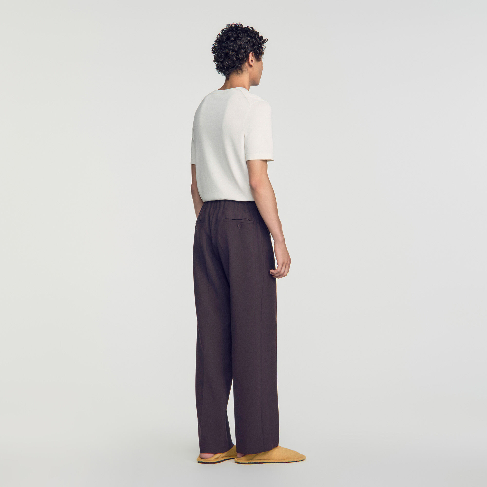 Wide-leg trousers