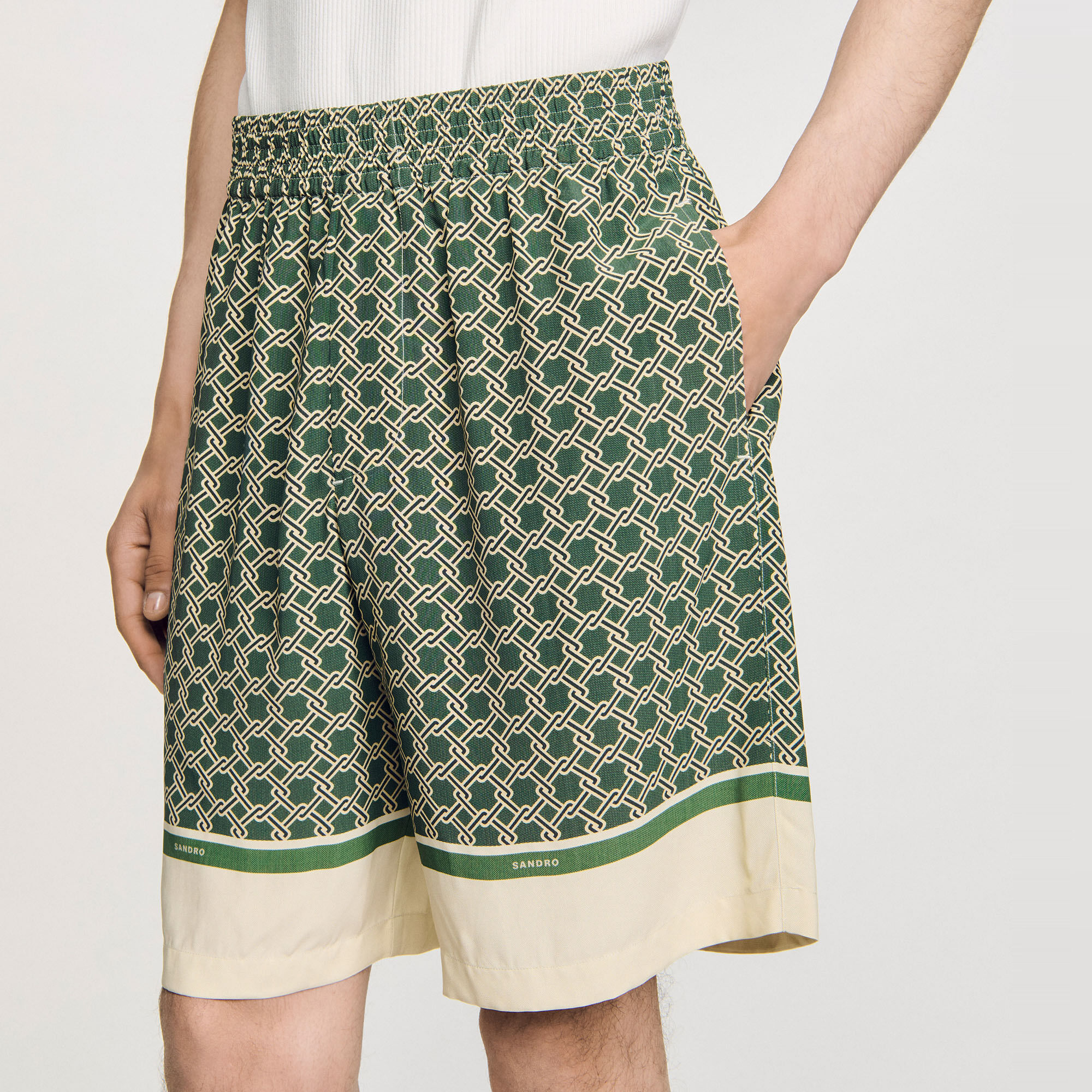 Patterned floaty Bermuda shorts