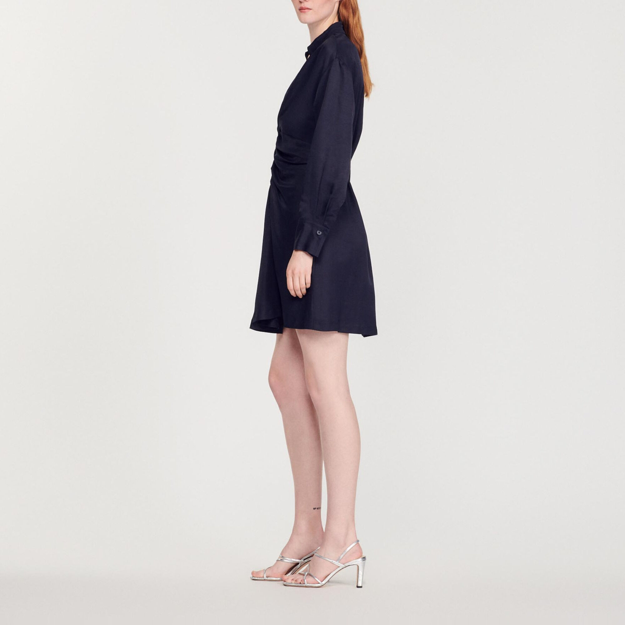 Long-sleeved short dress