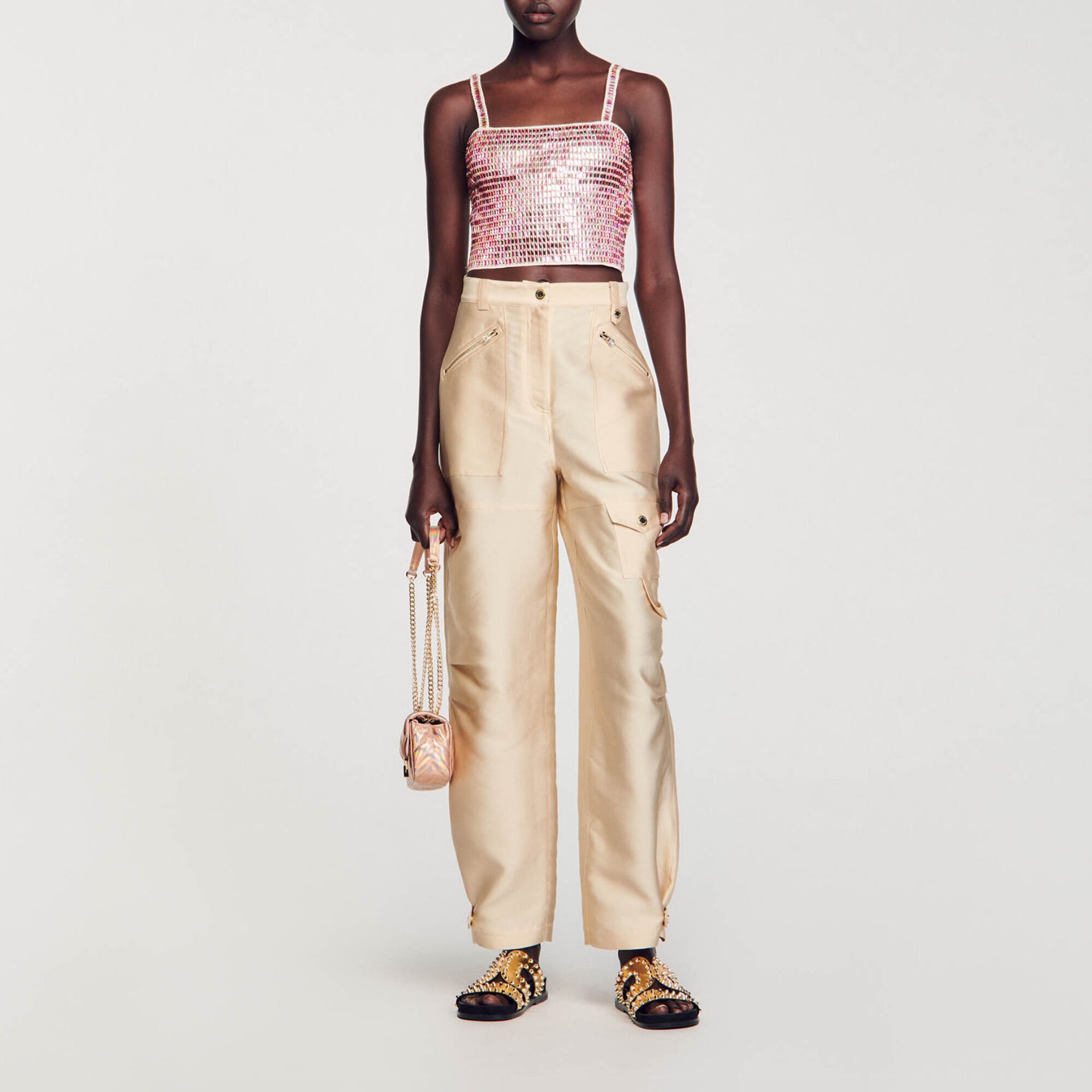 Short crop top with beads