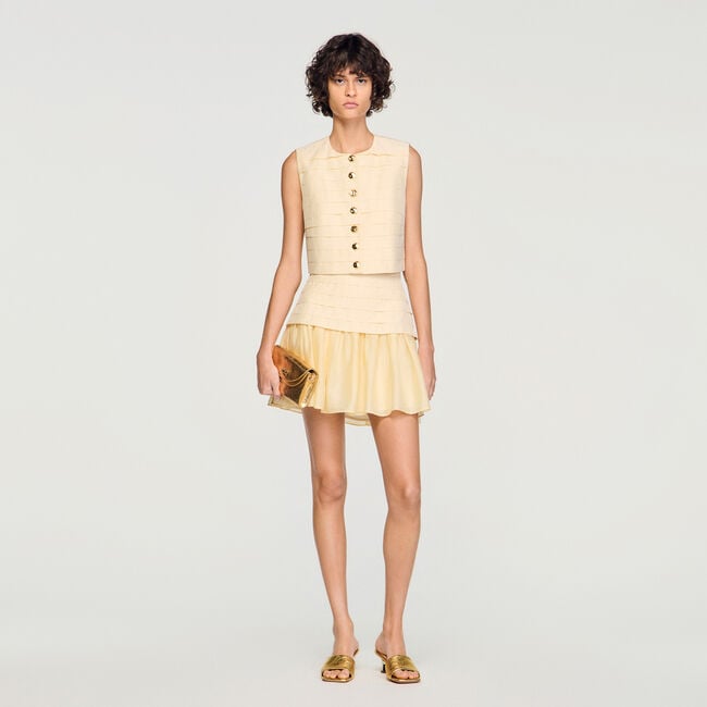 Short pleated skirt
