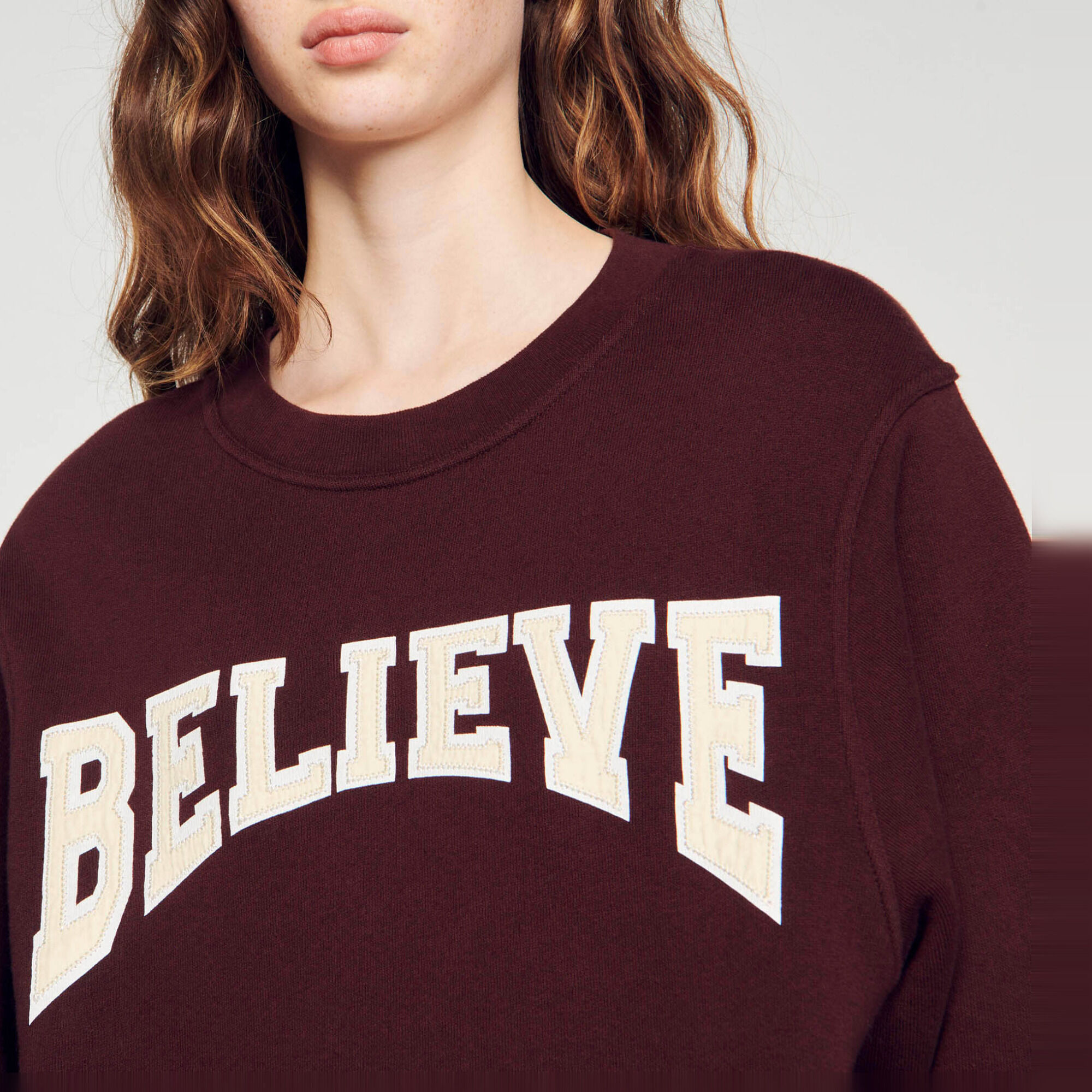 Believe sweatshirt