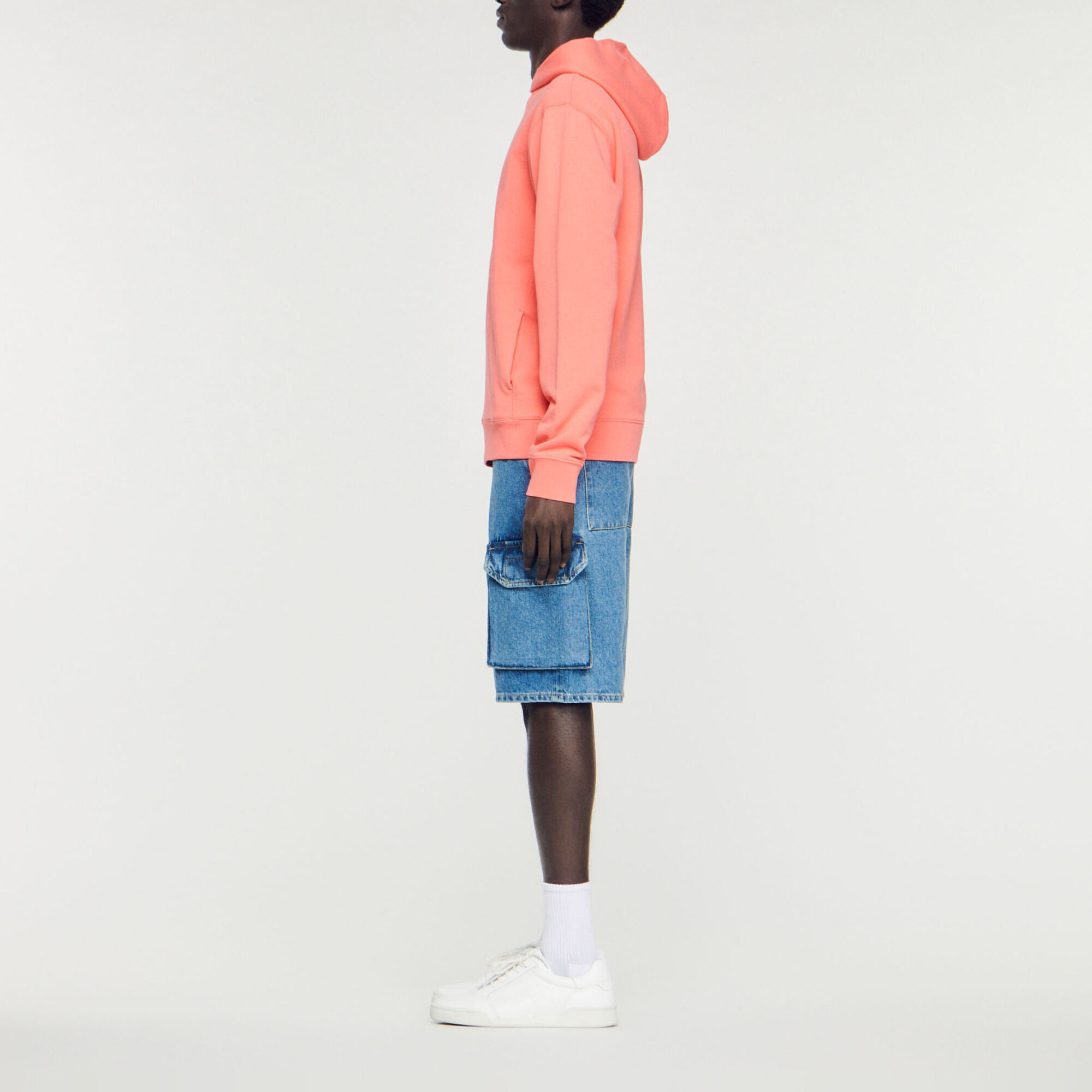 Hooded sweatshirt with rubber logo