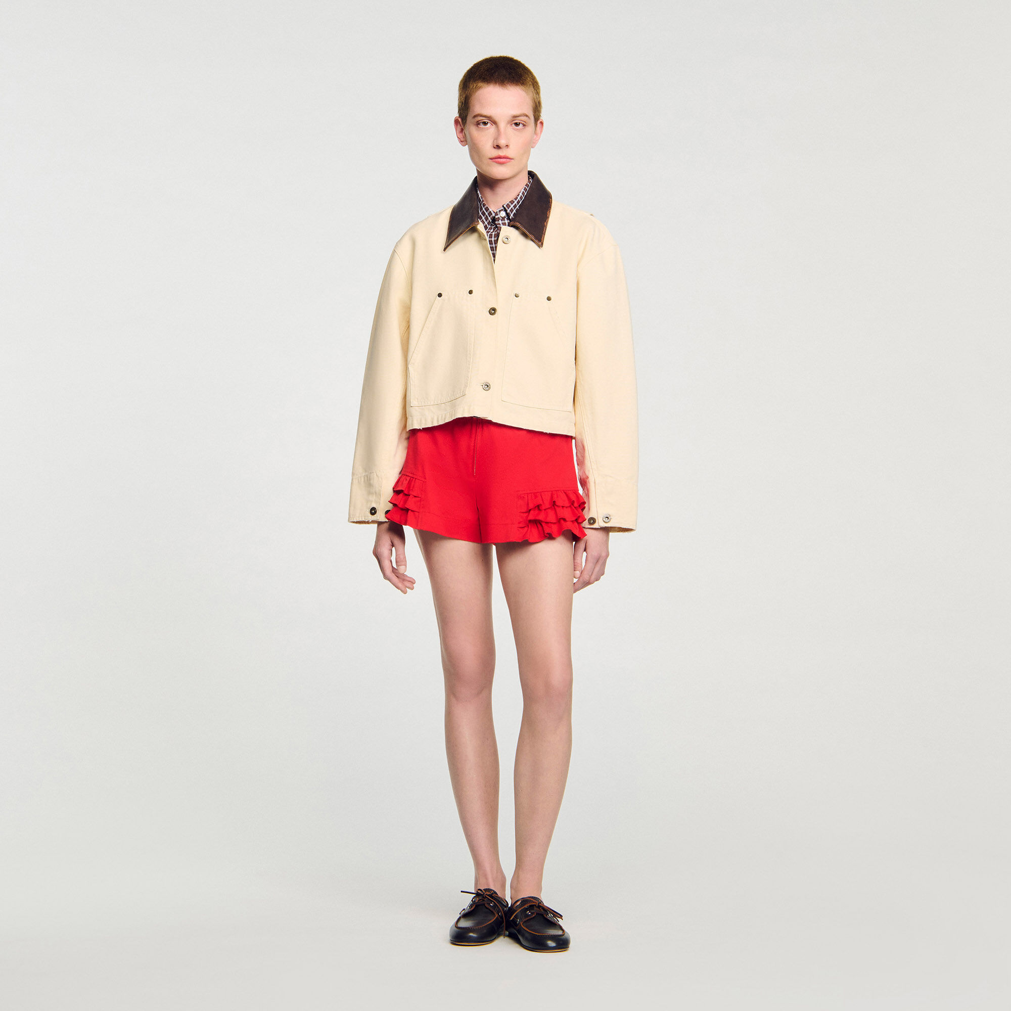 ★パリ発 sandro★ ボタン ウール ショート ジャケット キャメル Short jackets for women | Sandro Paris
