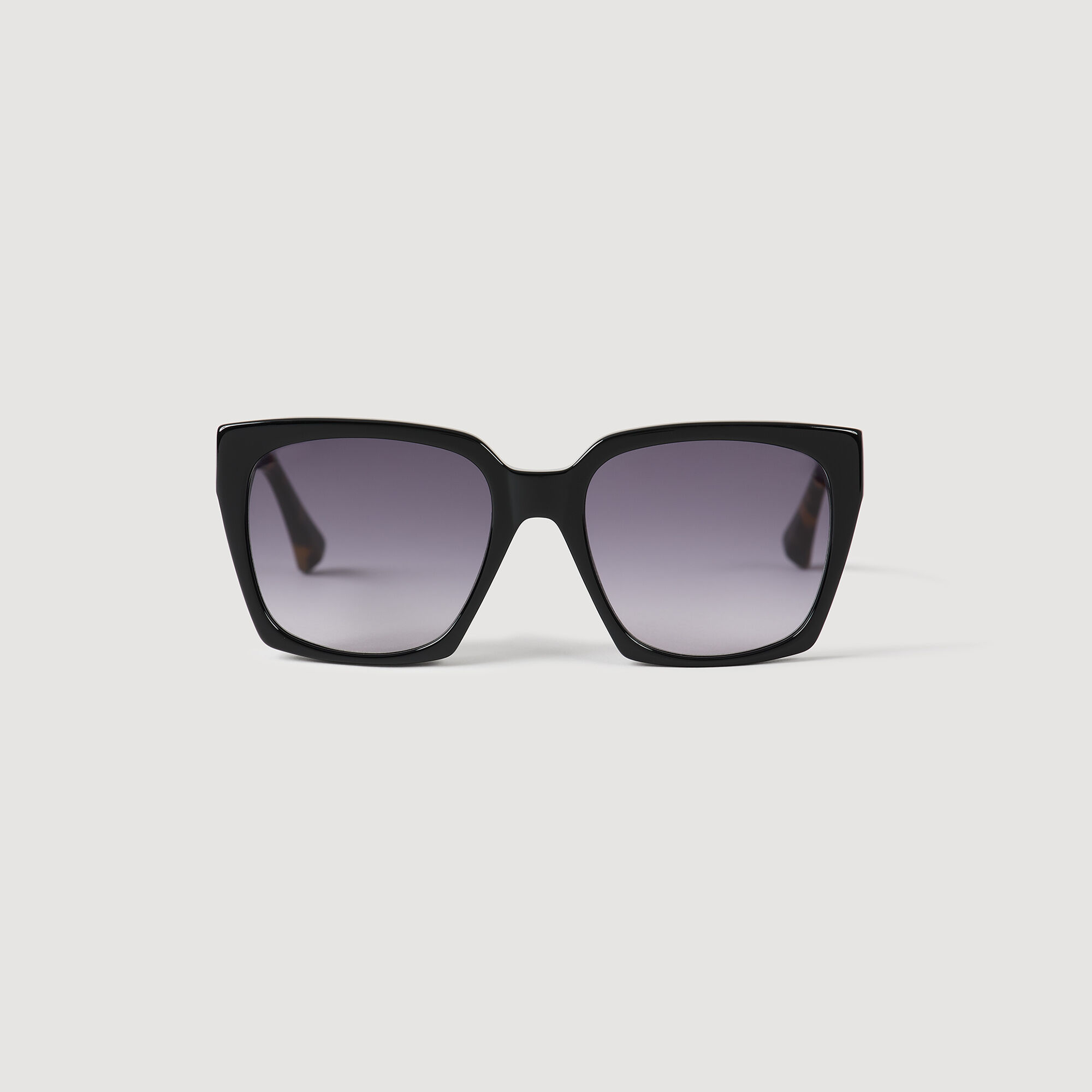 XL sunglasses