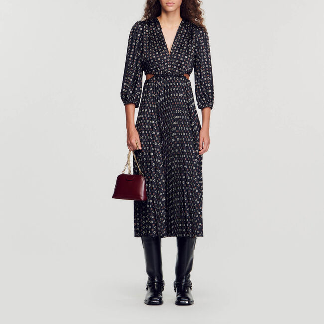 Long printed dress with pleats