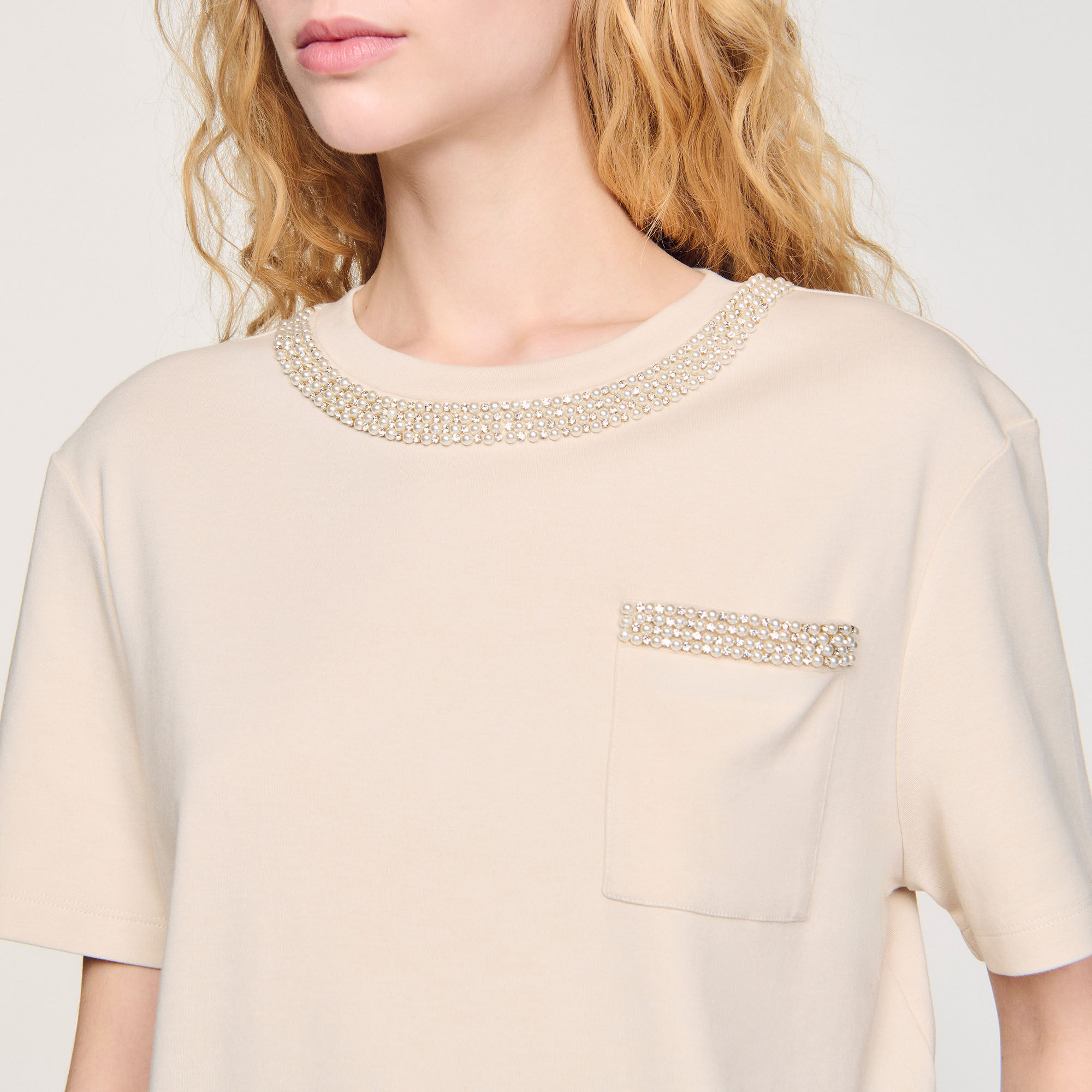 T-shirt with rhinestone details