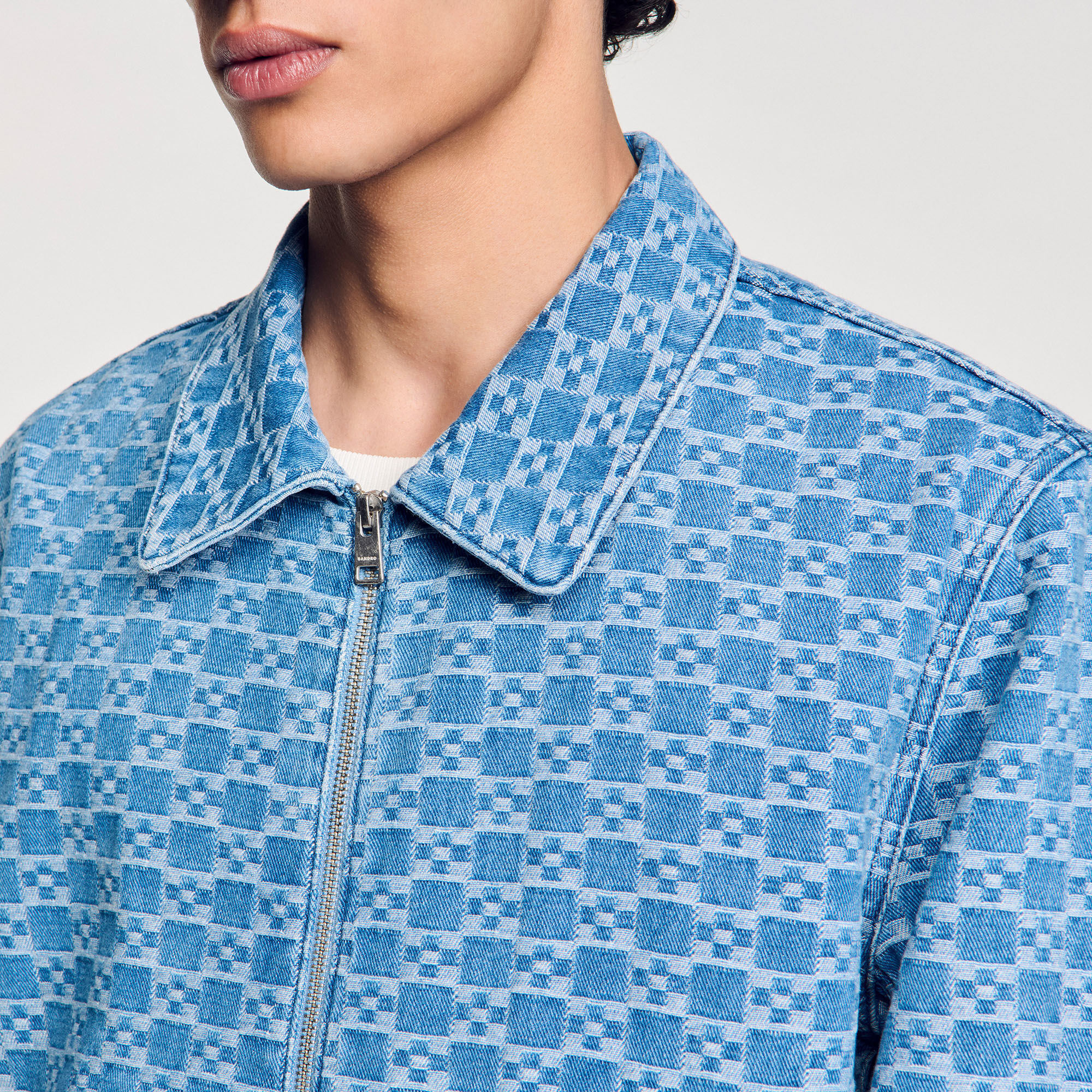 Square cross denim jacket