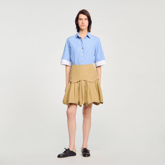 Short ruffled skirt