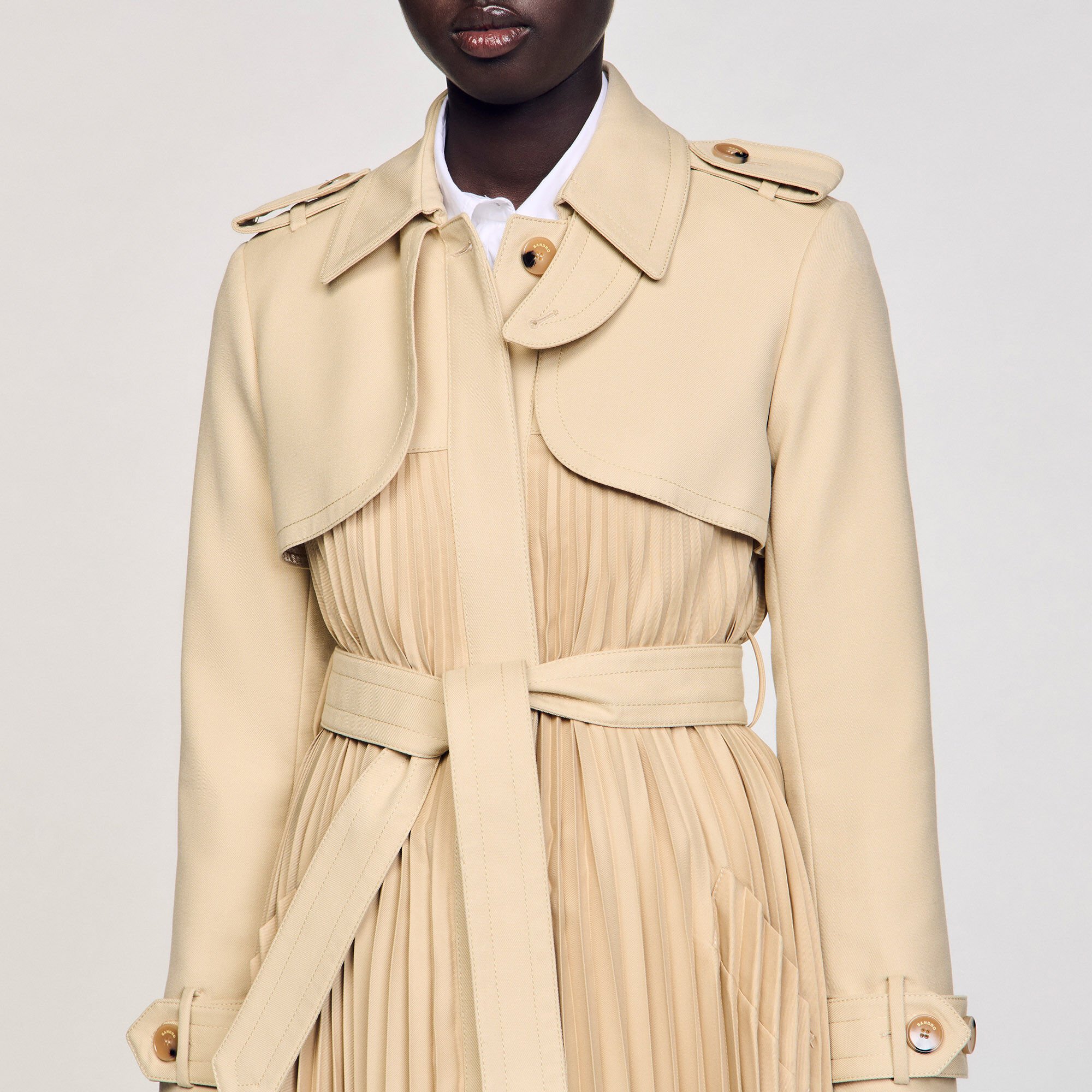 sandro paris  コート Pleated trench coat with belt white / beige For Women