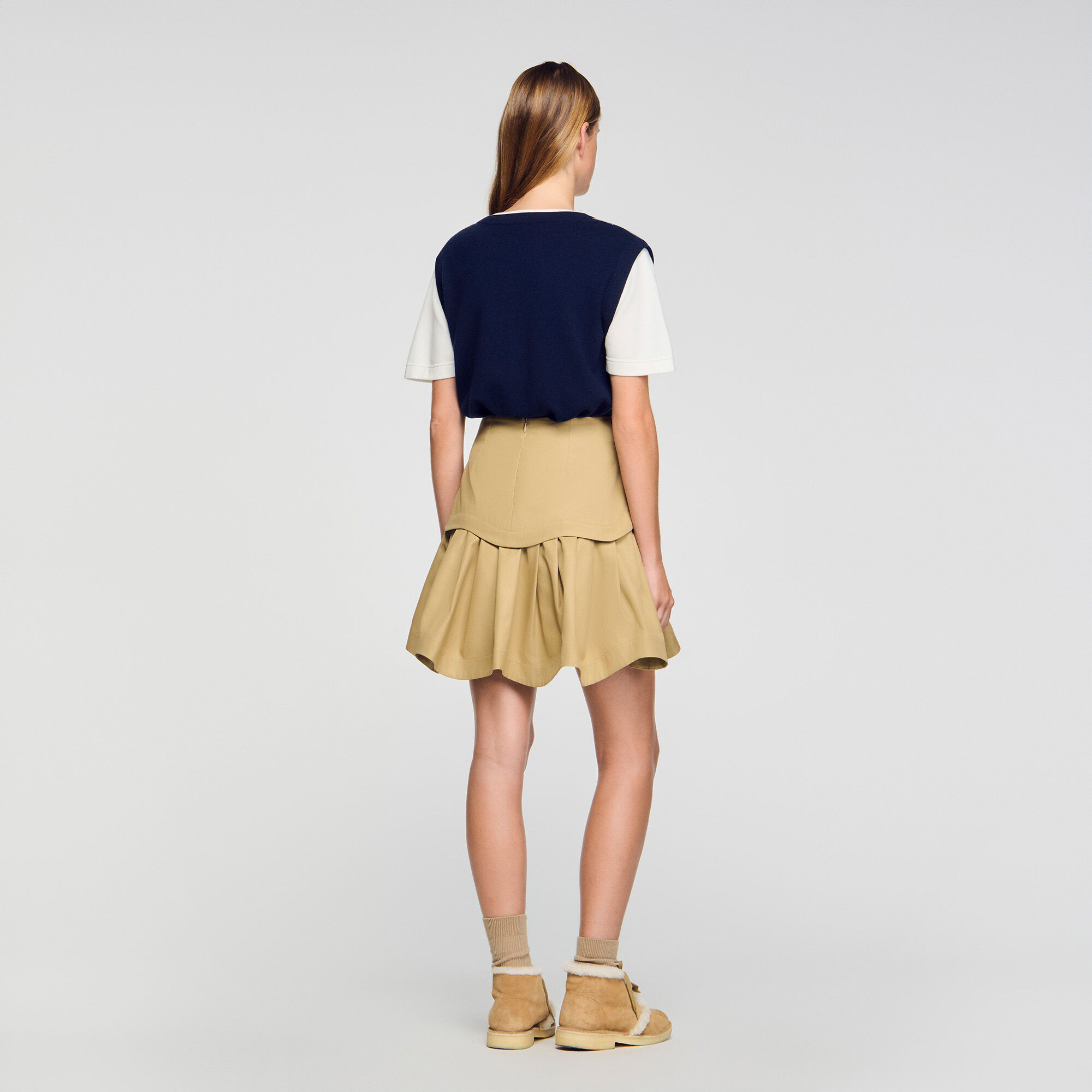 Short ruffled skirt