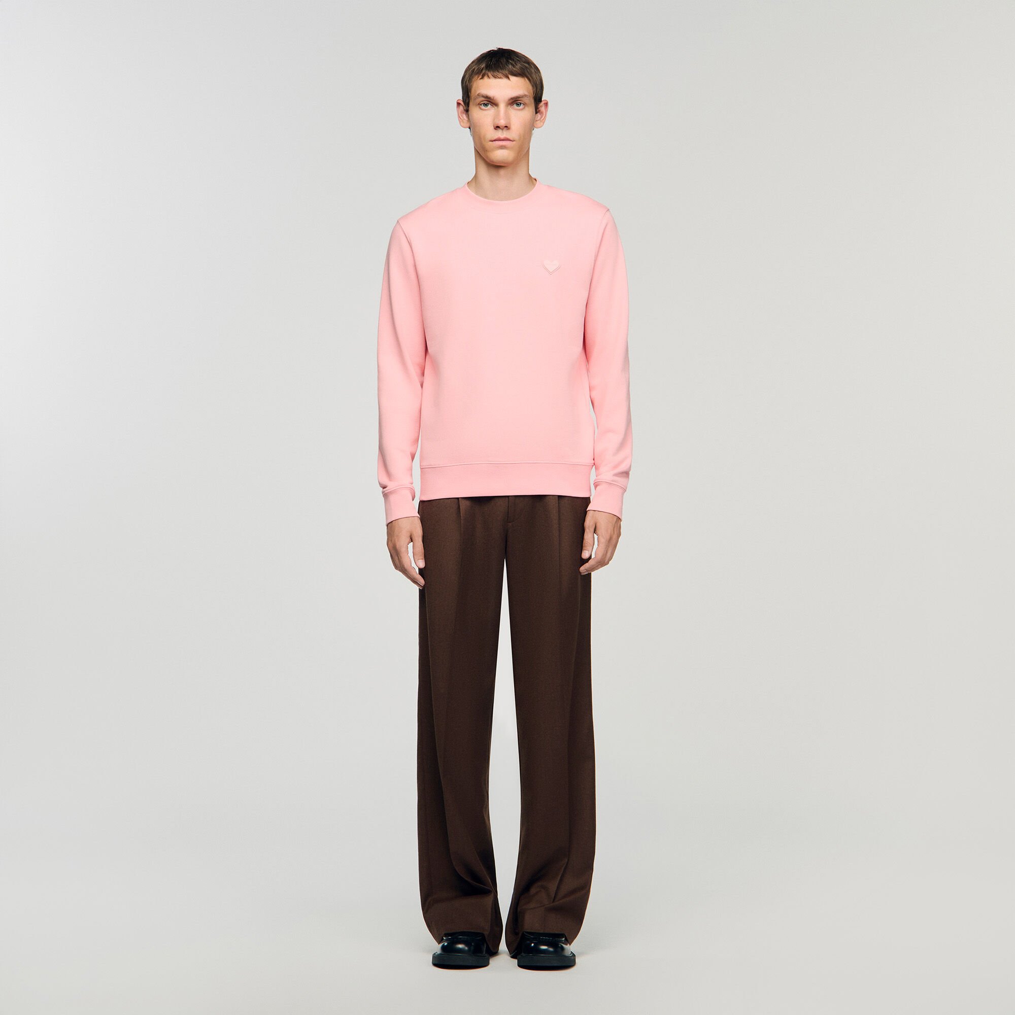 Heart patch sweatshirt