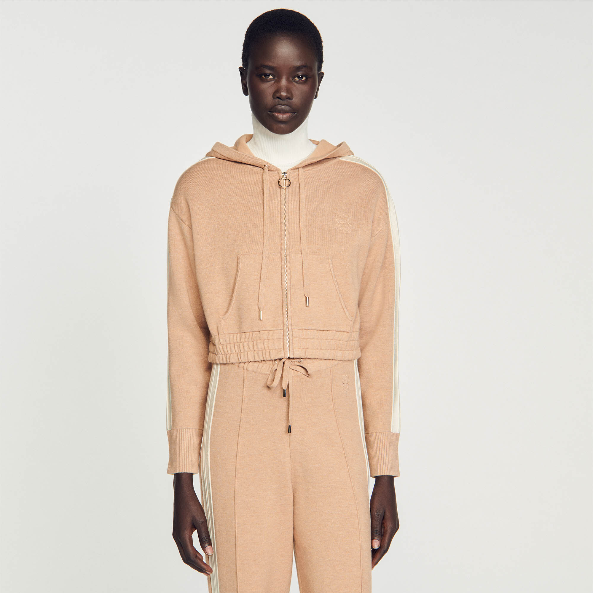 Sweat court capuche More Responsible Sandro paris