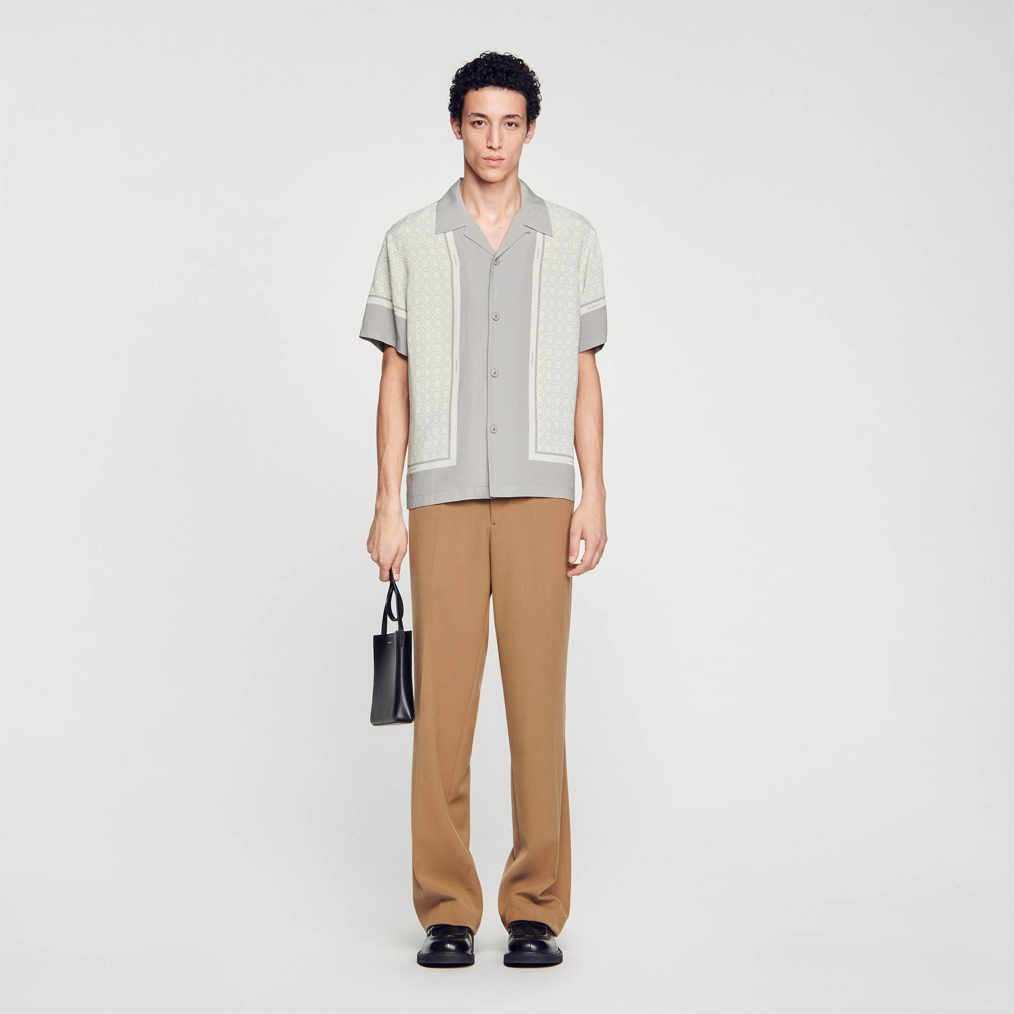 Short sleeved patterned shirt