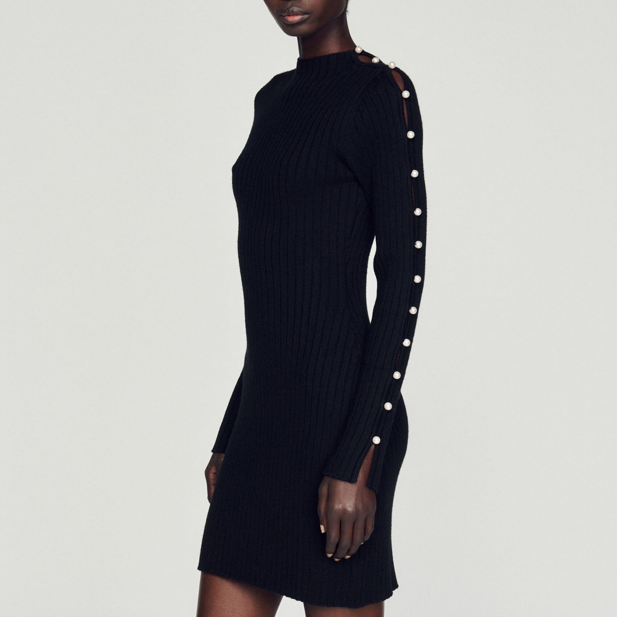 Robe sandro outlet shop