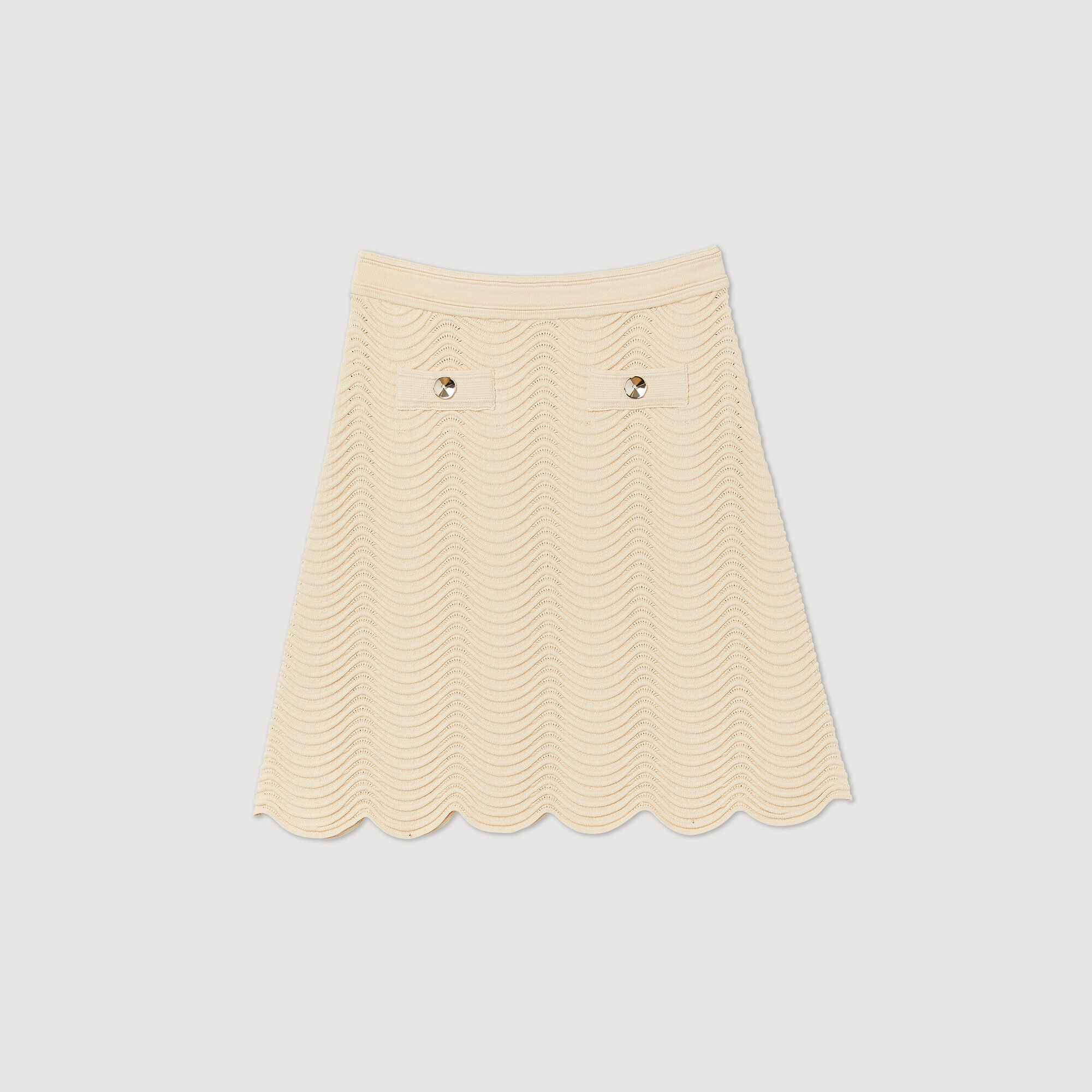 Short knitted skirt