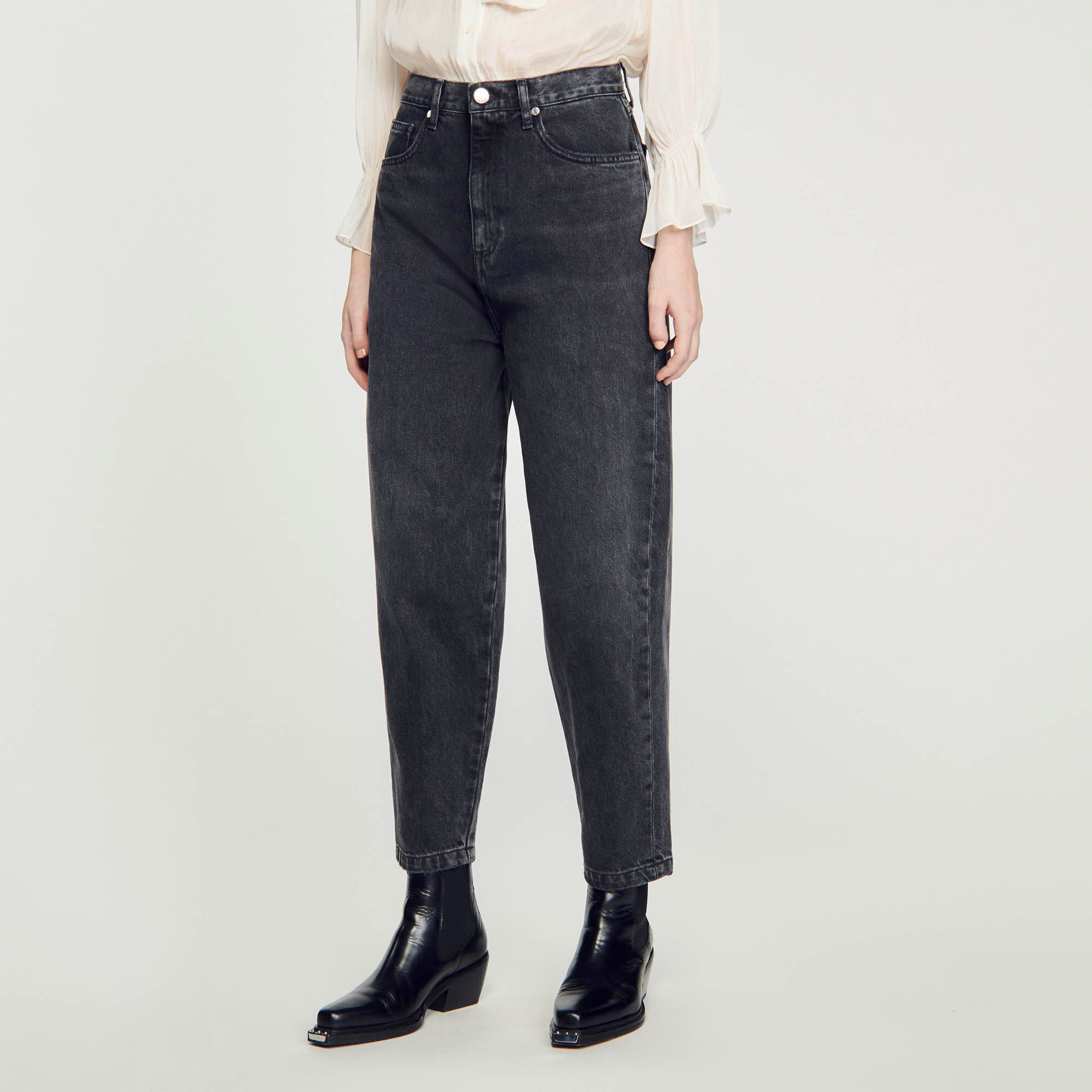 Jean sales effiloché femme