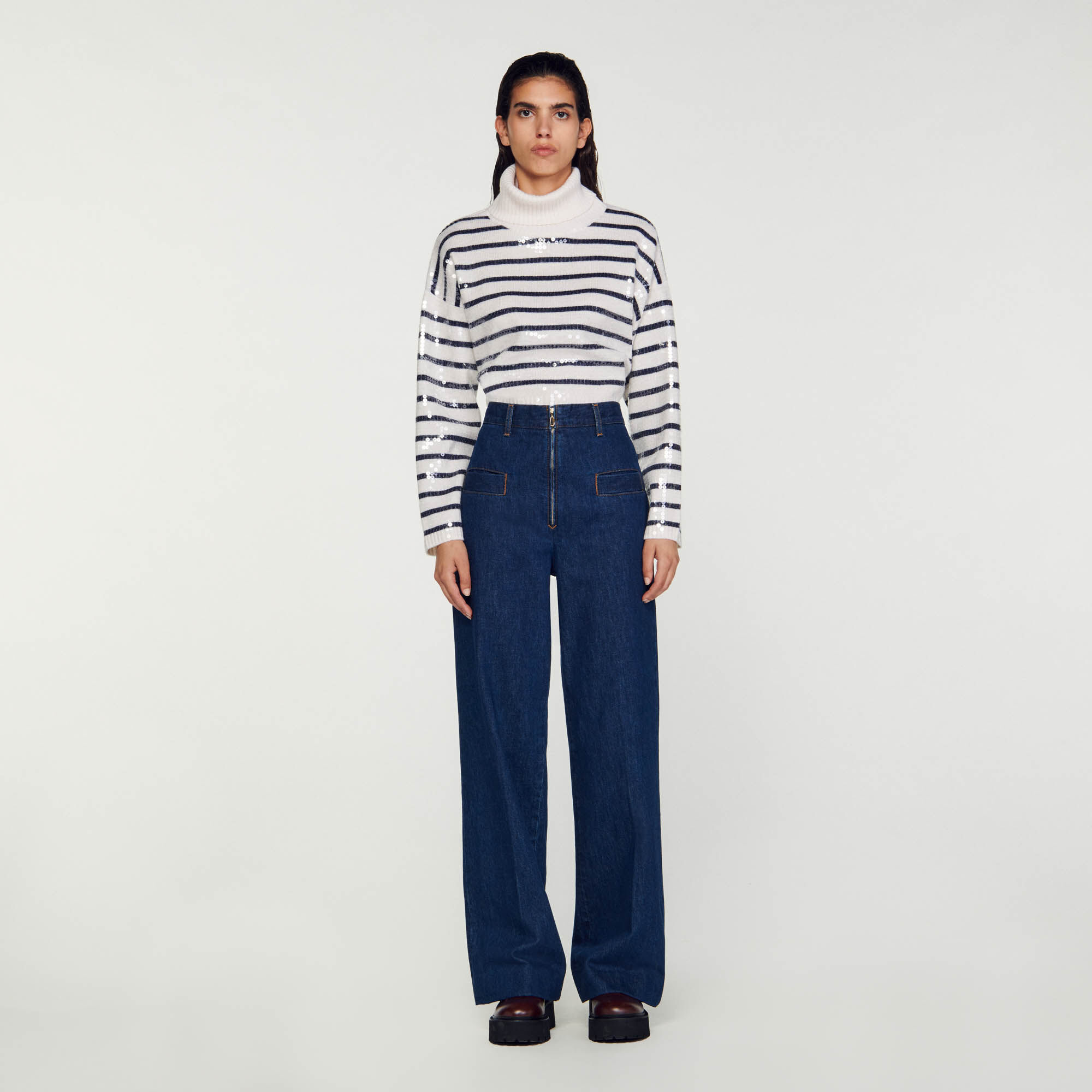 High waisted jeans