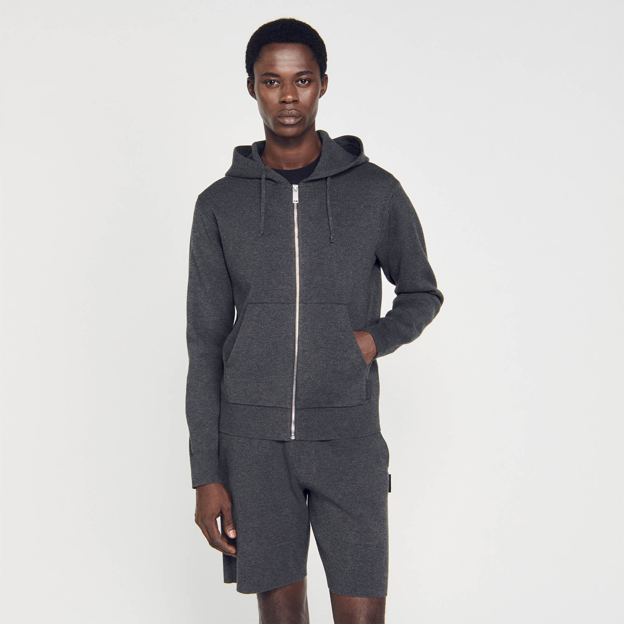 Hoodie sandro homme sales