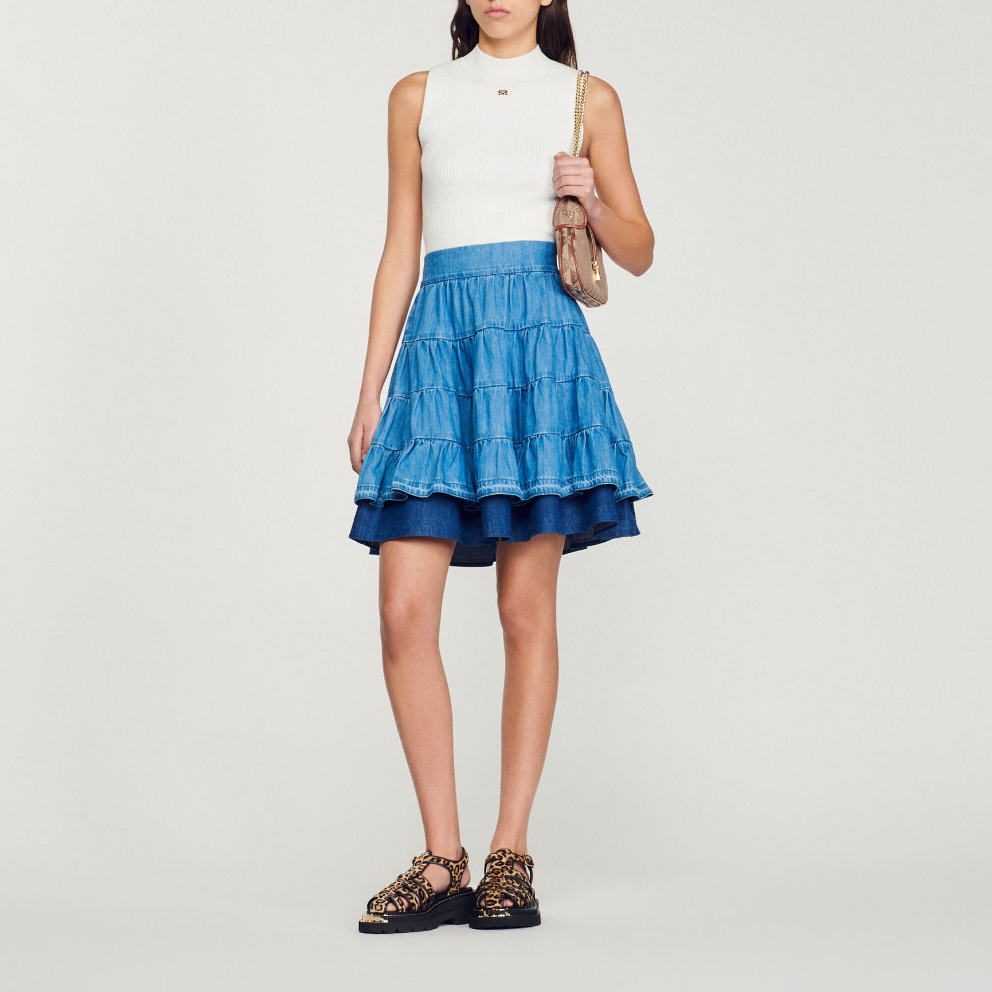 Mini skirt and store top 80 percent