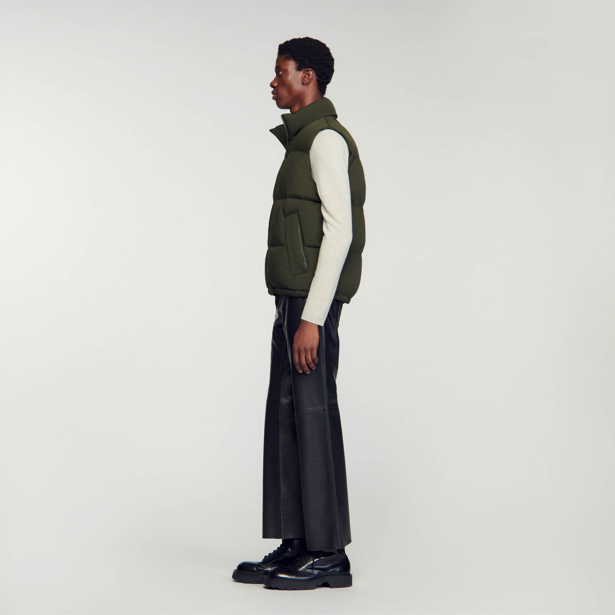 Uniqlo sleeveless down online jacket