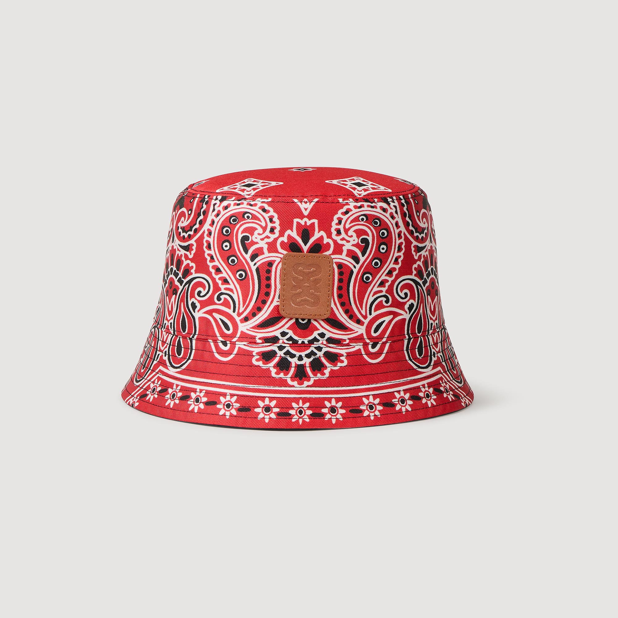 【送料&関税込】Etro Black Version Paisley Bucket Hat In Red Etro Black Version Paisley Bucket Hat In Red | italist