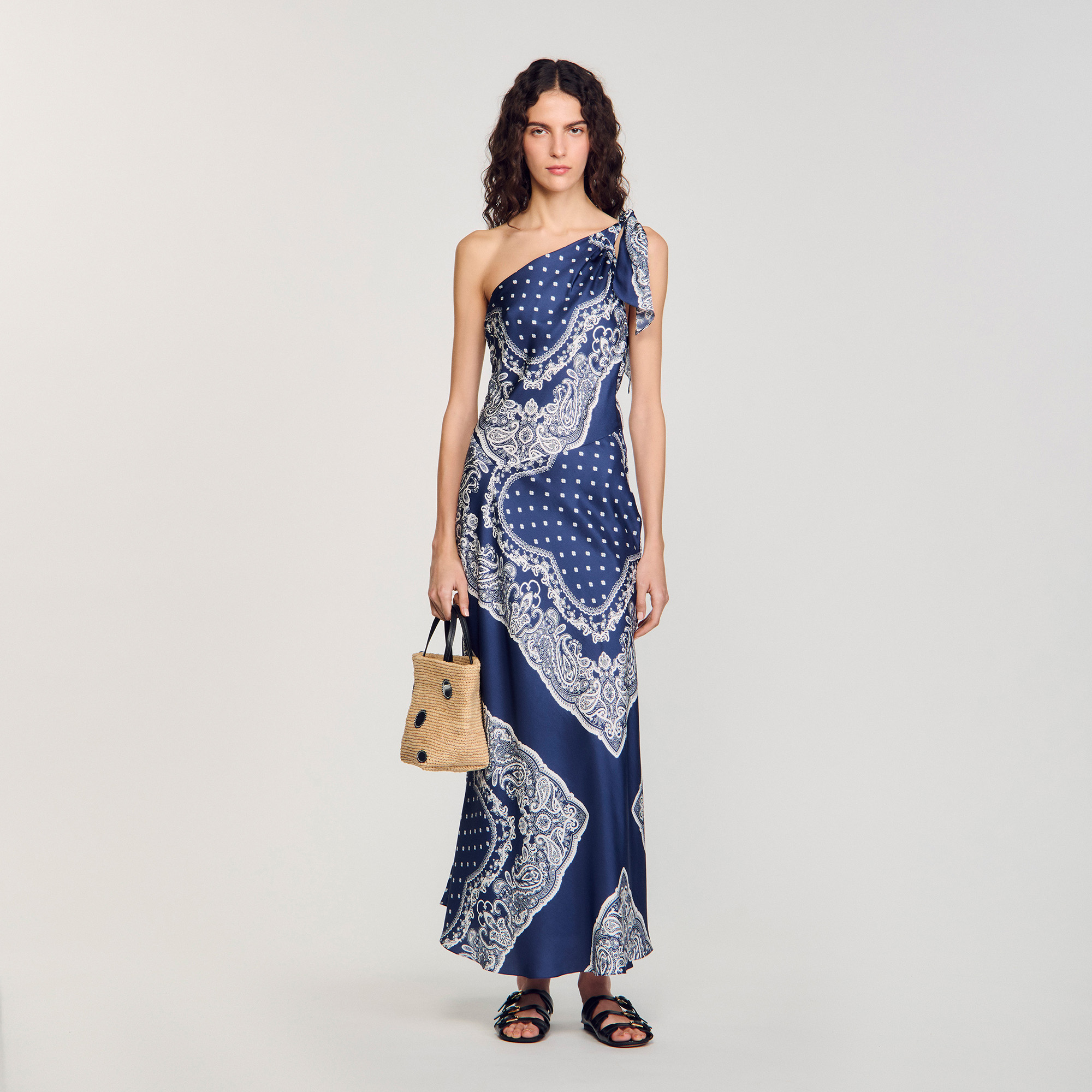 SANDRO サテン ベスト Bandana-print maxi dress blue For Women | Sandro Paris